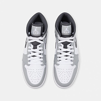 Фото № 4 с приближением к товару «‎Air Jordan 1 »