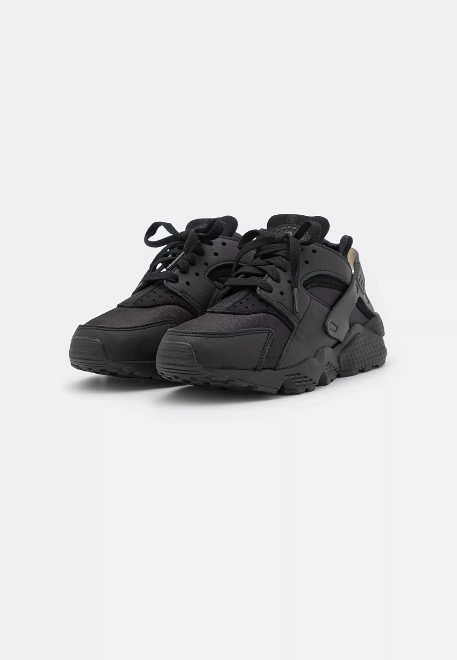 Фото № 2 с приближением к товару «‎AIR HUARACHE»