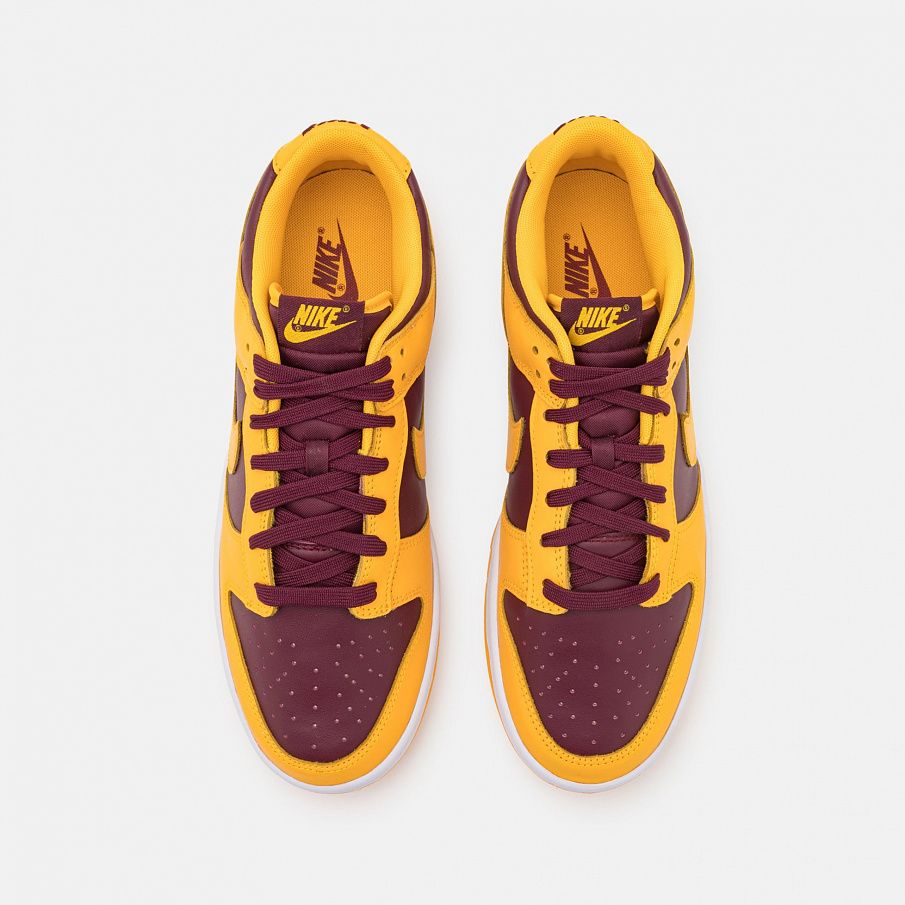 Фото № 4 с приближением к товару «‎Nike Dunk Retro »