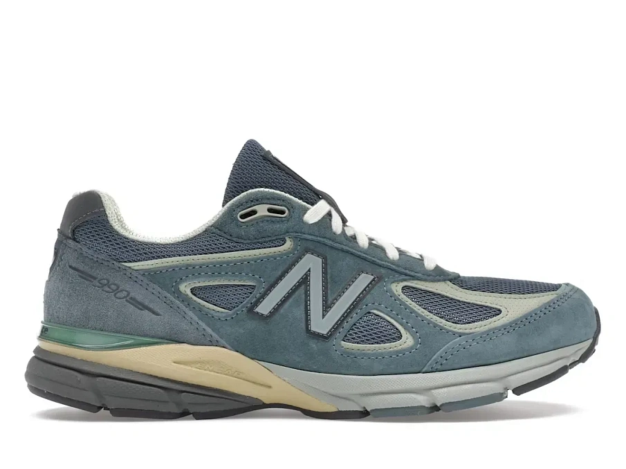 Фото № 1 с приближением к товару «‎New Balance 990v4»