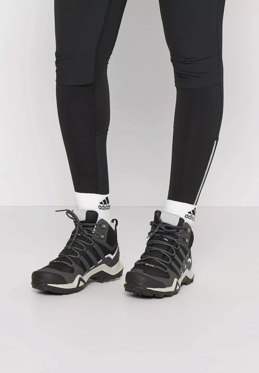 Фото № 3 с приближением к товару «‎TERREX SWIFT R2 MID GORE-TEX»
