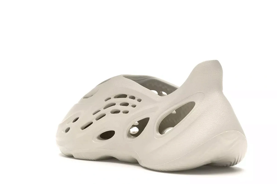 Фото № 2 с приближением к товару «‎adidas Yeezy Foam RNNR Ararat (2020/2022)»