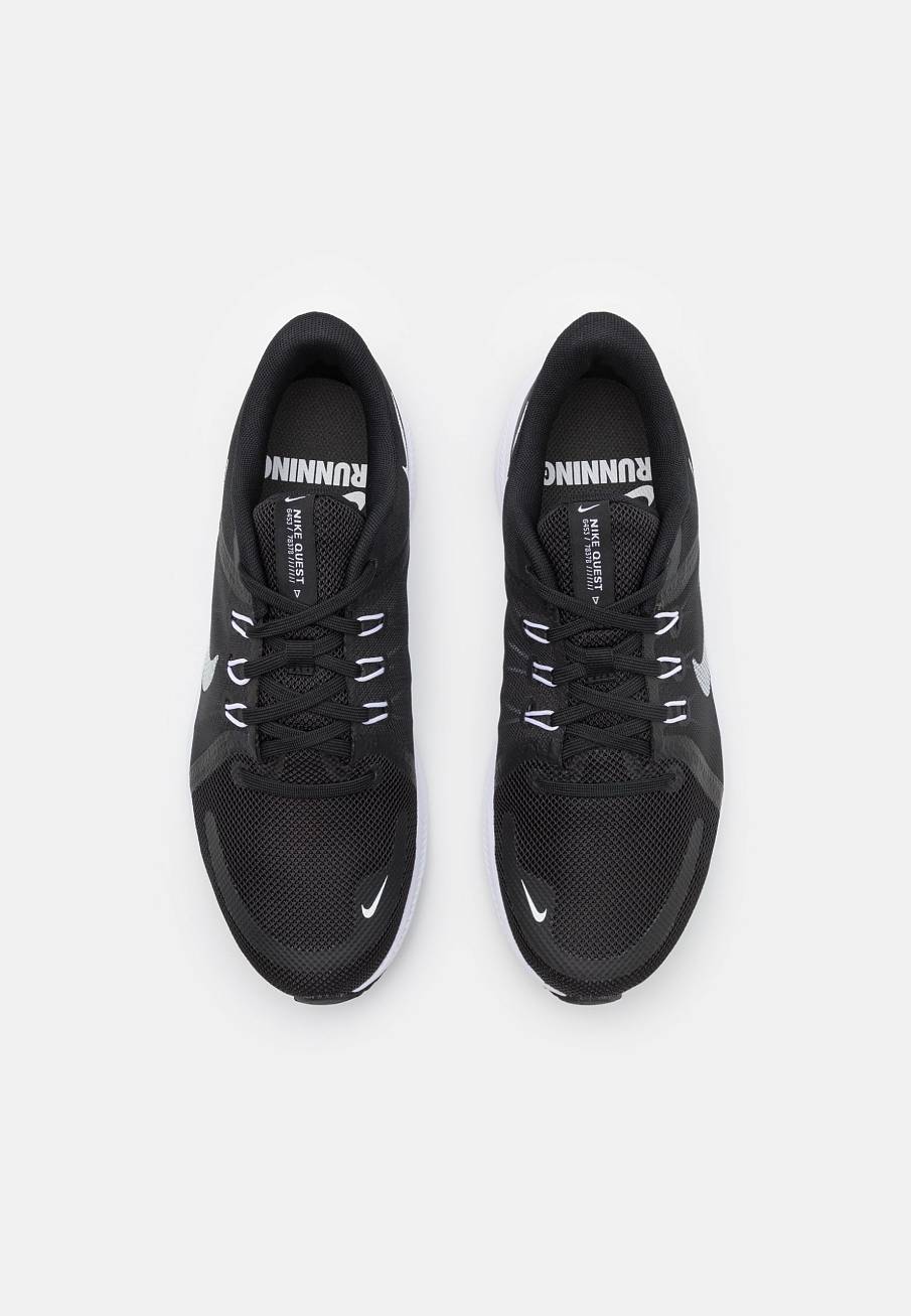 Фото № 3 с приближением к товару «‎Nike Quest 4»