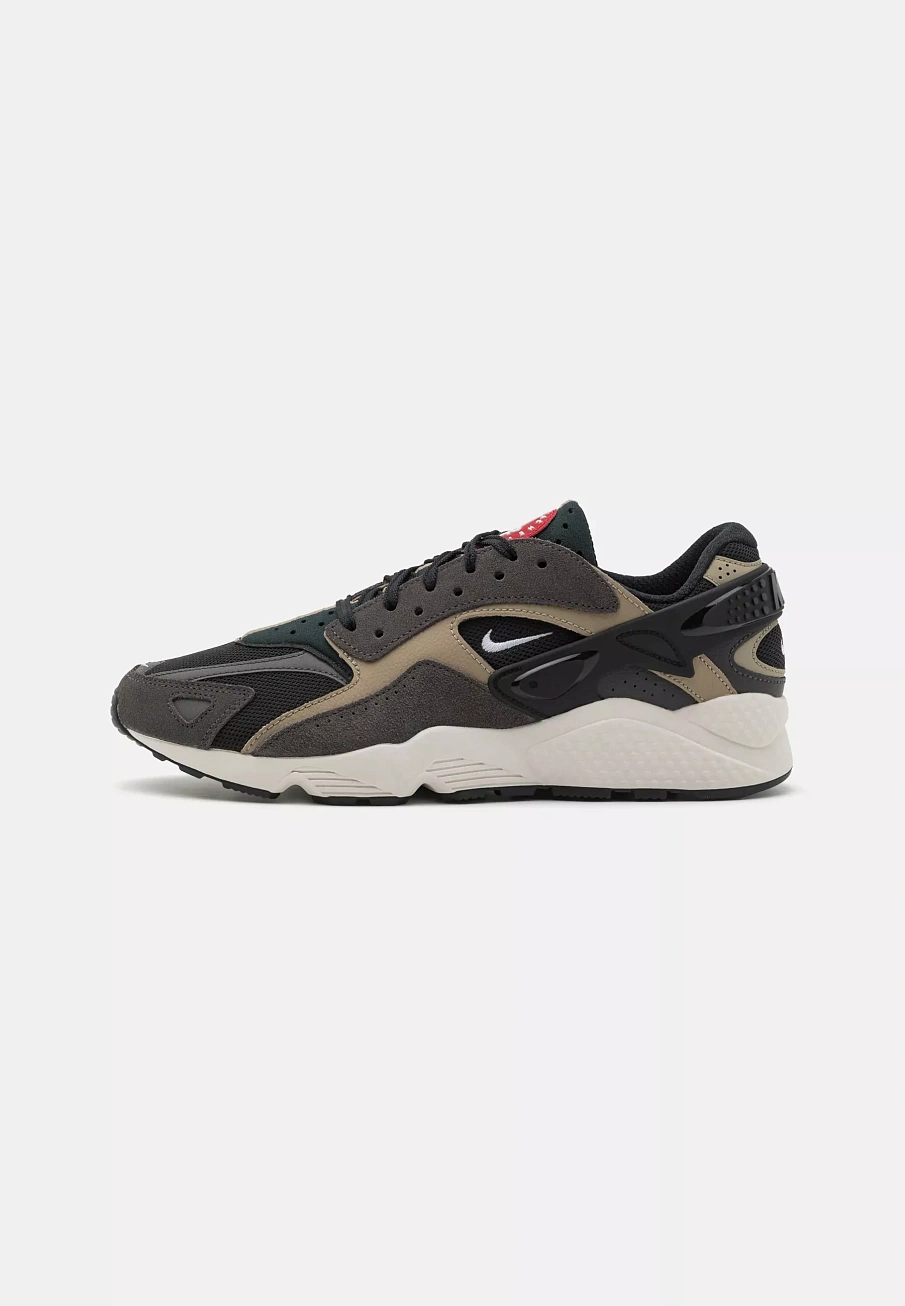 Фото № 1 с приближением к товару «‎AIR HUARACHE RUNNER UNISEX»