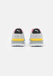 Фото № 4 с приближением к товару «‎Puma R78 Voyage »