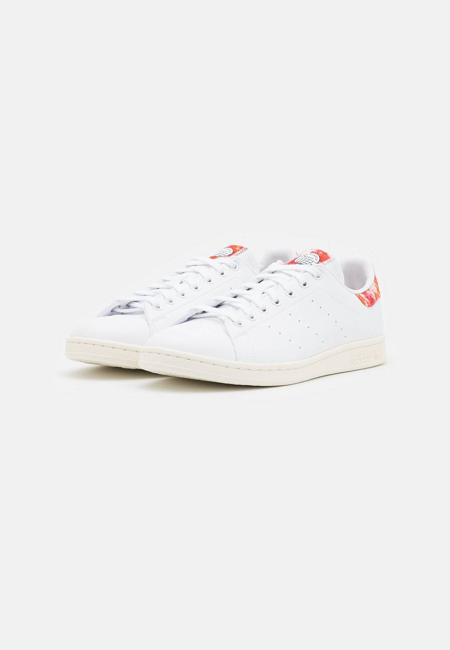 Фото № 2 с приближением к товару «‎Adidas Stan Smith »