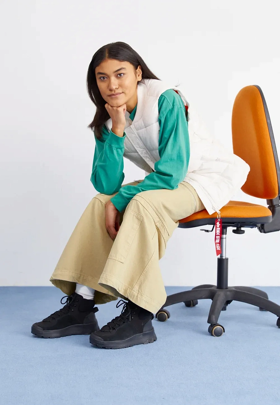 Фото № 3 с приближением к товару «‎CITY CLASSIC»