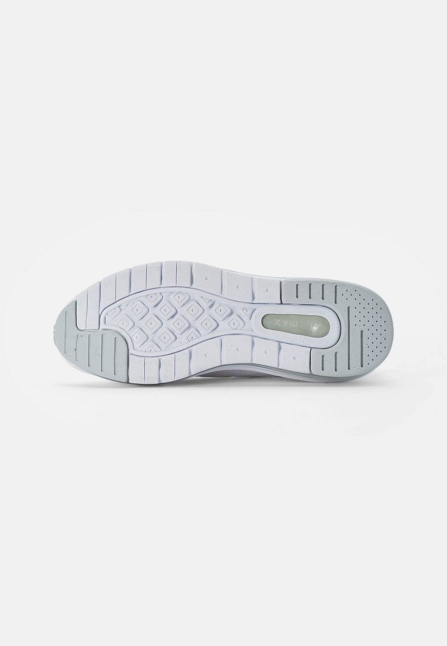 Фото № 4 с приближением к товару «‎Nike Air Max Genome »
