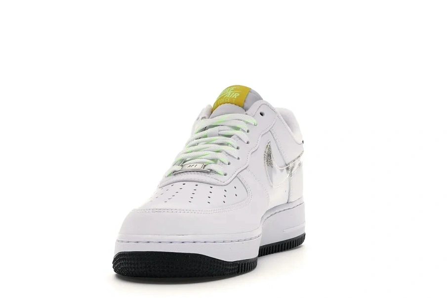 Фото № 4 с приближением к товару «‎Nike Air Force 1 Low Daisy»