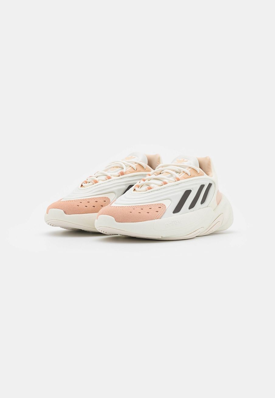 Фото № 3 с приближением к товару «‎Adidas Ozelia »
