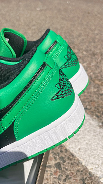 Фото № 3 с приближением к товару «‎Air Jordan 1 Low»