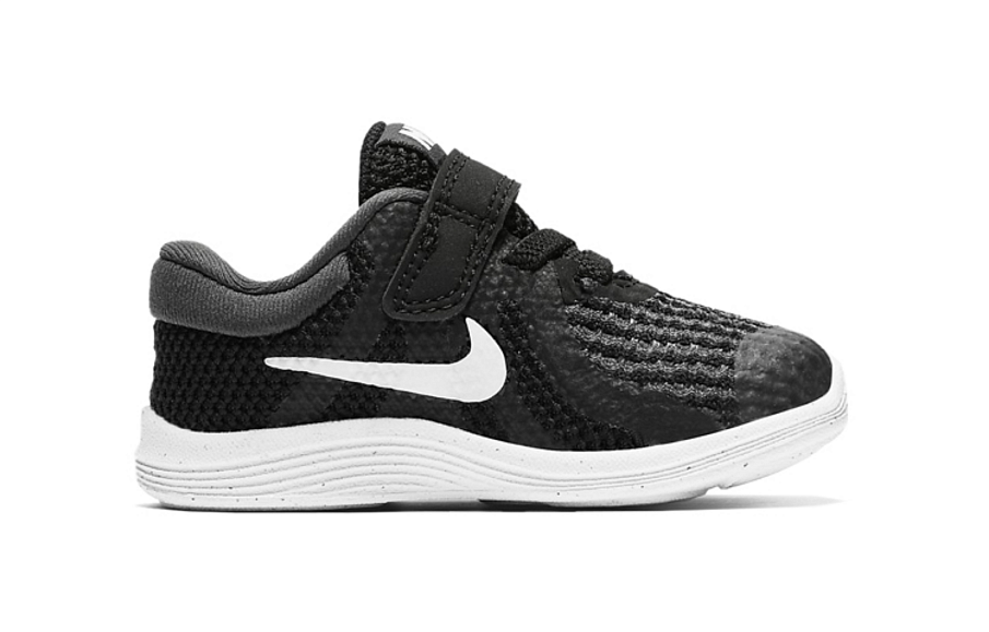 Фото № 2 с приближением к товару «‎Nike Revolution 4 TD Black»