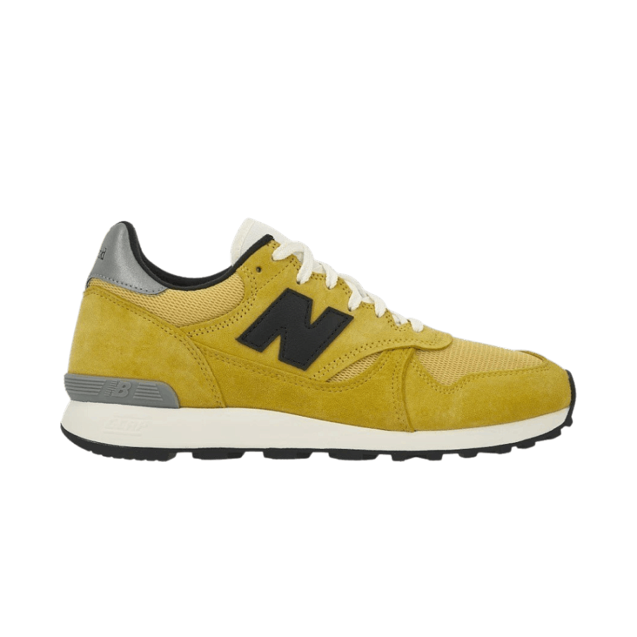 Фото № 1 с приближением к товару «‎JJJJound x New Balance 475 Yellow»