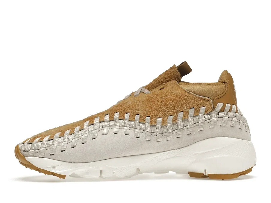 Фото № 3 с приближением к товару «‎Nike Air Footscape Woven Chukka Flat Gold»
