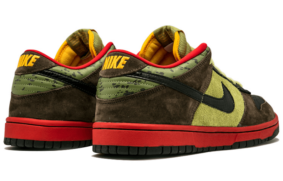 Фото № 3 с приближением к товару «‎Nike SB Dunk Low Premium "Asparagus" Sneakers BrownGreen»