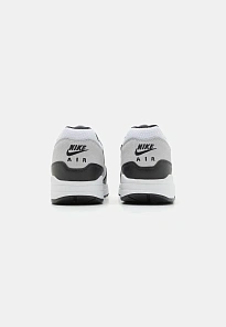 Фото № 3 с приближением к товару «‎AIR MAX 1 »
