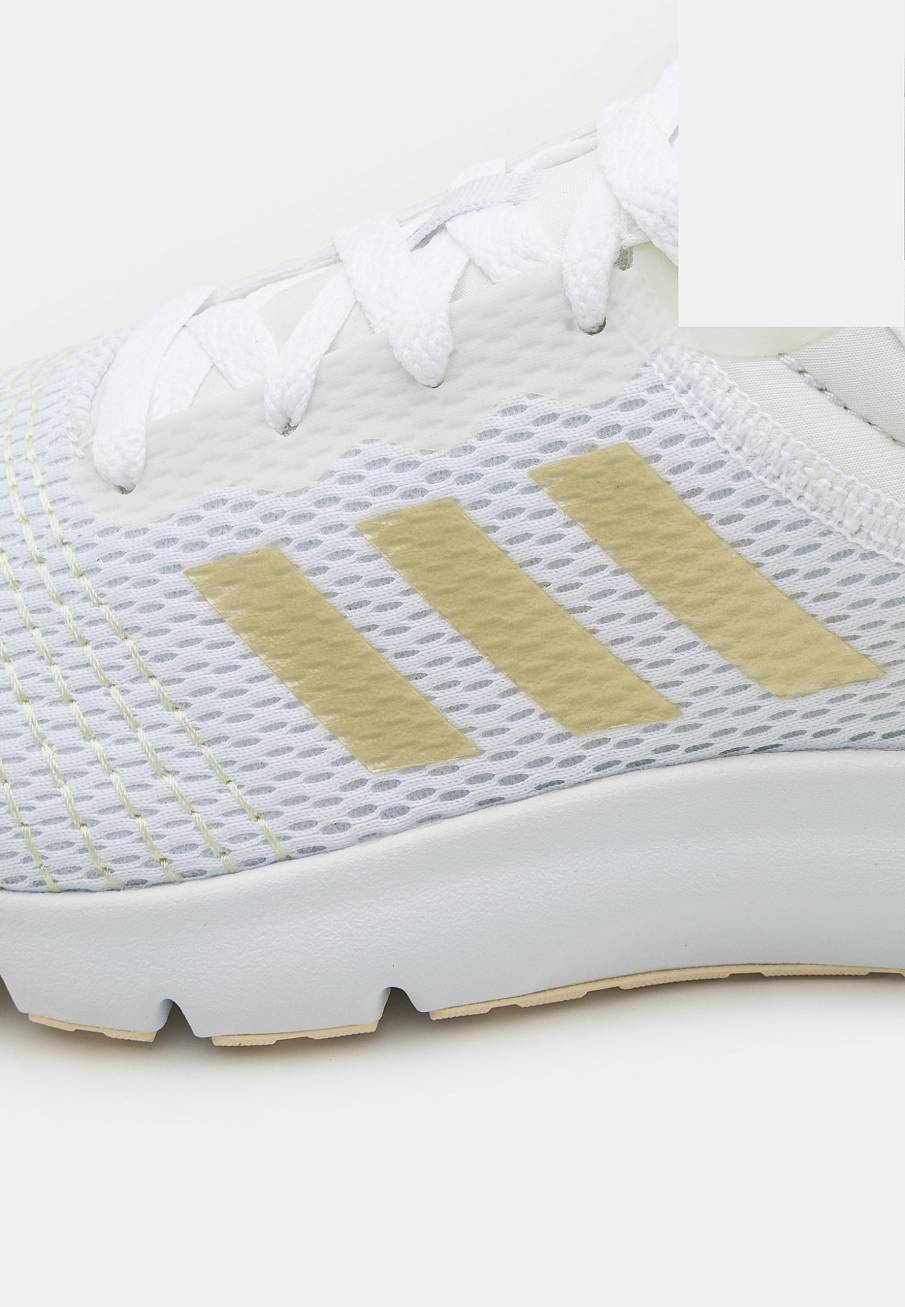 Фото № 5 с приближением к товару «‎Adidas Fluidup»