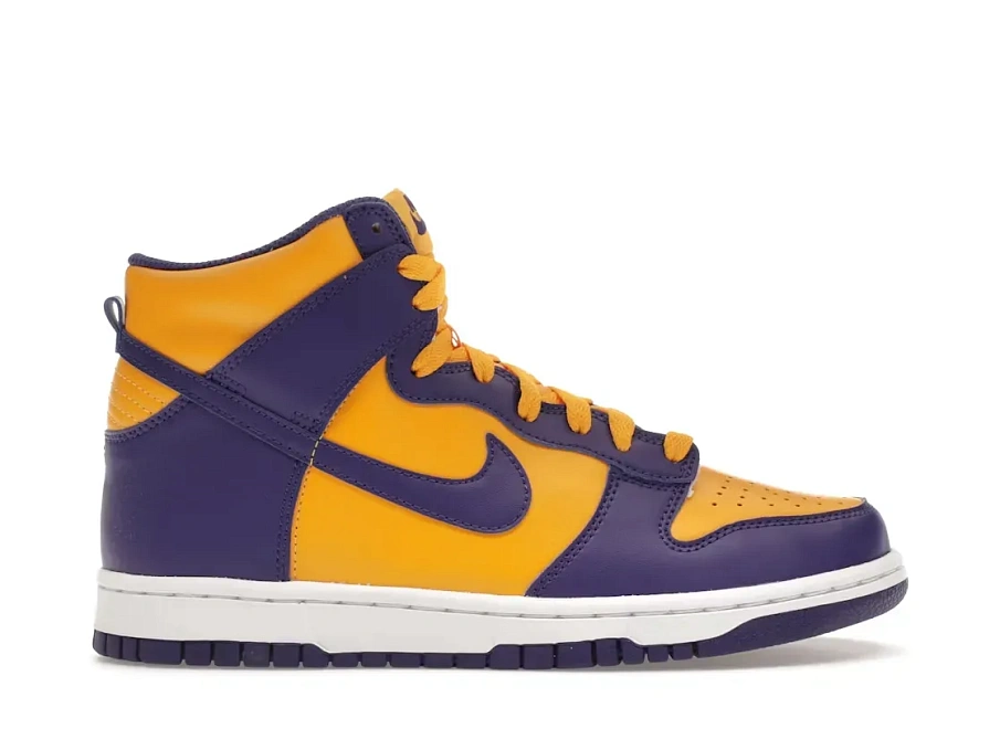 Фото № 1 с приближением к товару «‎Nike Dunk High»