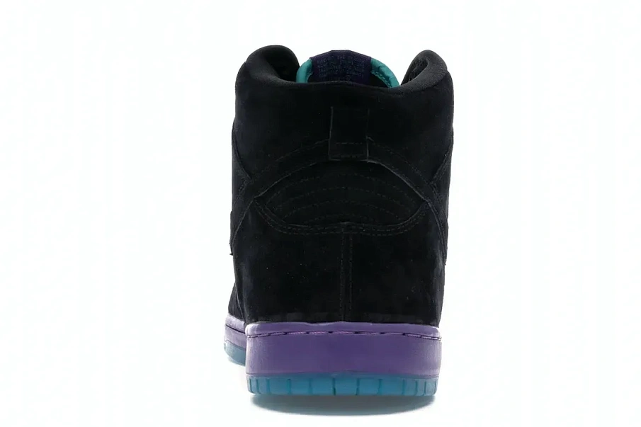 Фото № 4 с приближением к товару «‎Nike SB Dunk High Black Grape»