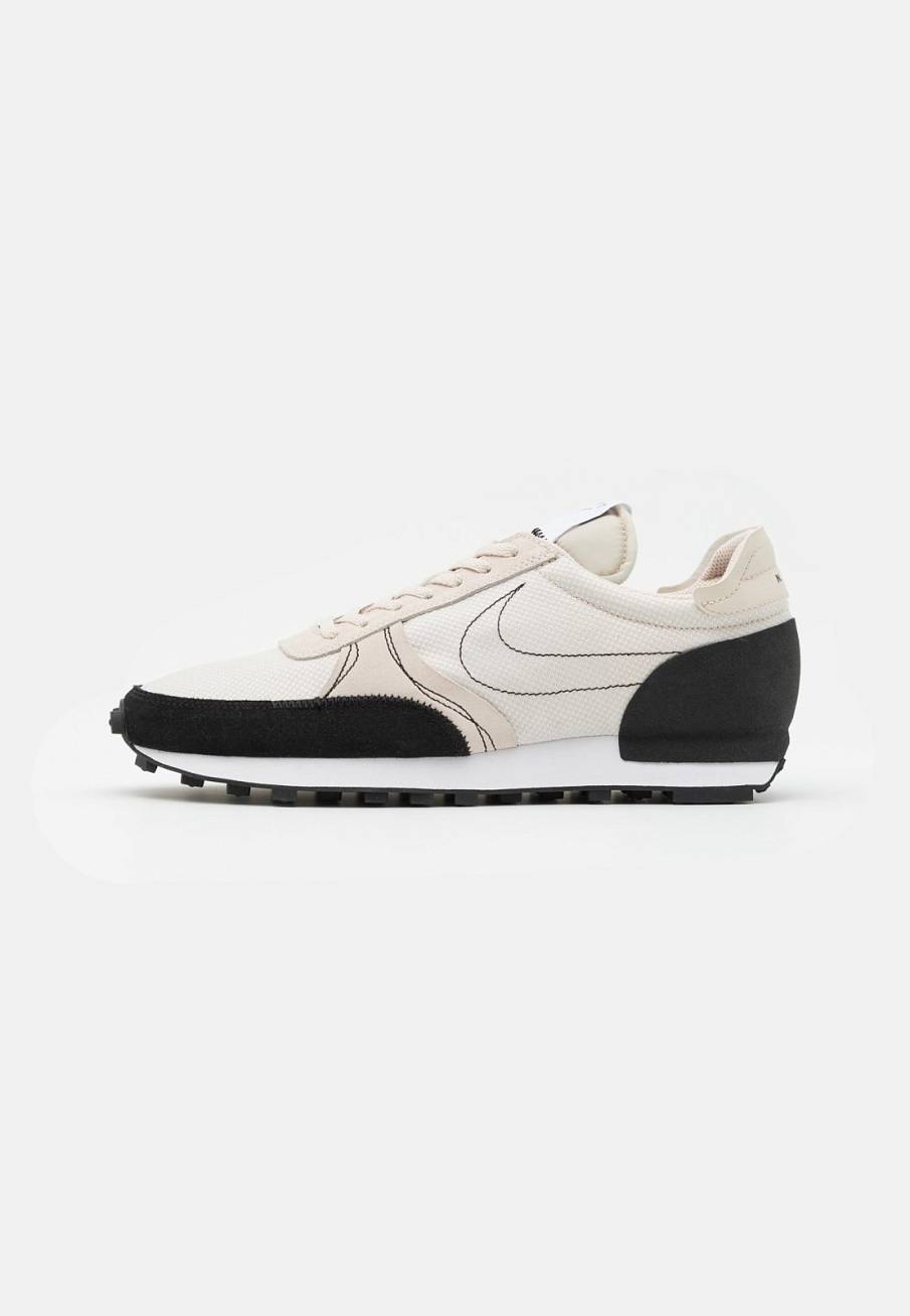 Фото № 1 с приближением к товару «‎Nike Dbreak-Type »
