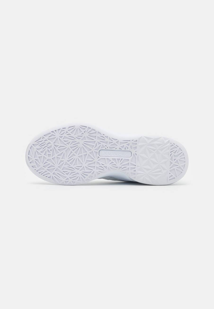 Фото № 4 с приближением к товару «‎Nike Air Max Bella Tr 4»