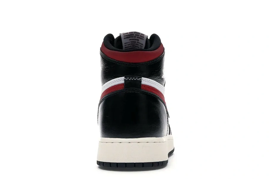 Фото № 4 с приближением к товару «‎Jordan 1 Retro High Black Gym Red »