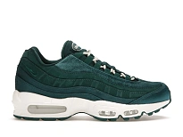 Фото № 1 с приближением к товару «‎Nike Air Max 95 Green Velvet »
