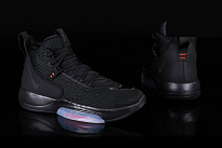 Фото № 3 с приближением к товару «‎Nike Zoom Rize TB »