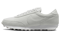Фото № 1 с приближением к товару «‎ Nike DBreak Running shoes»