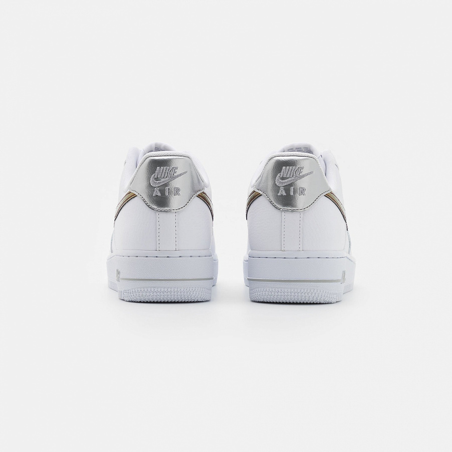 Фото № 3 с приближением к товару «‎Nike Air Force 1 07 »