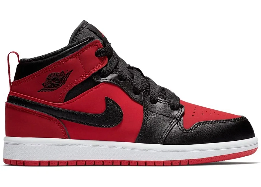 Фото № 1 с приближением к товару «‎Jordan 1 Mid»
