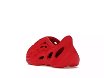 Фото № 2 с приближением к товару «‎adidas Yeezy Foam RNNR Vermillion (Infants)»