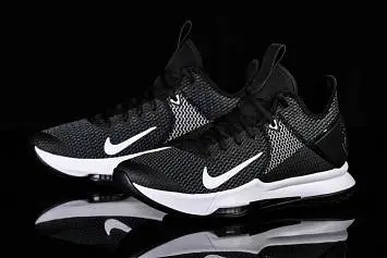 Nike Lebron Witness IV Oreo - 2