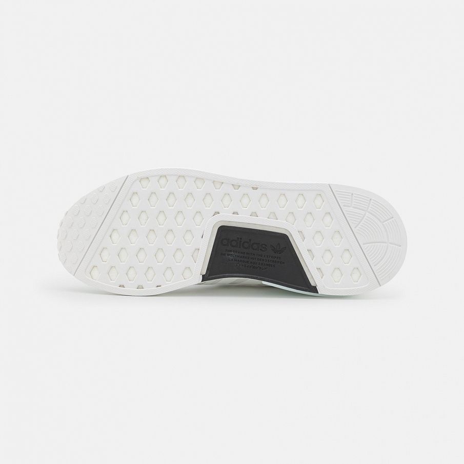 Фото № 5 с приближением к товару «‎Adidas Nmd_r1 »