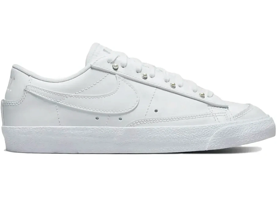 Фото № 1 с приближением к товару «‎Nike Blazer Low 77 White Pearl »