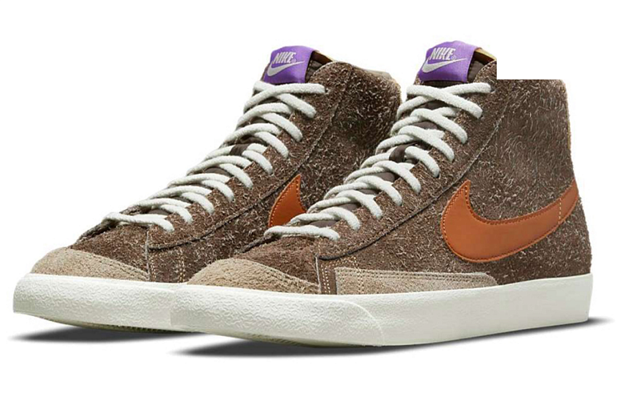 Фото № 3 с приближением к товару «‎Nike Blazer Mid '77 Brown»