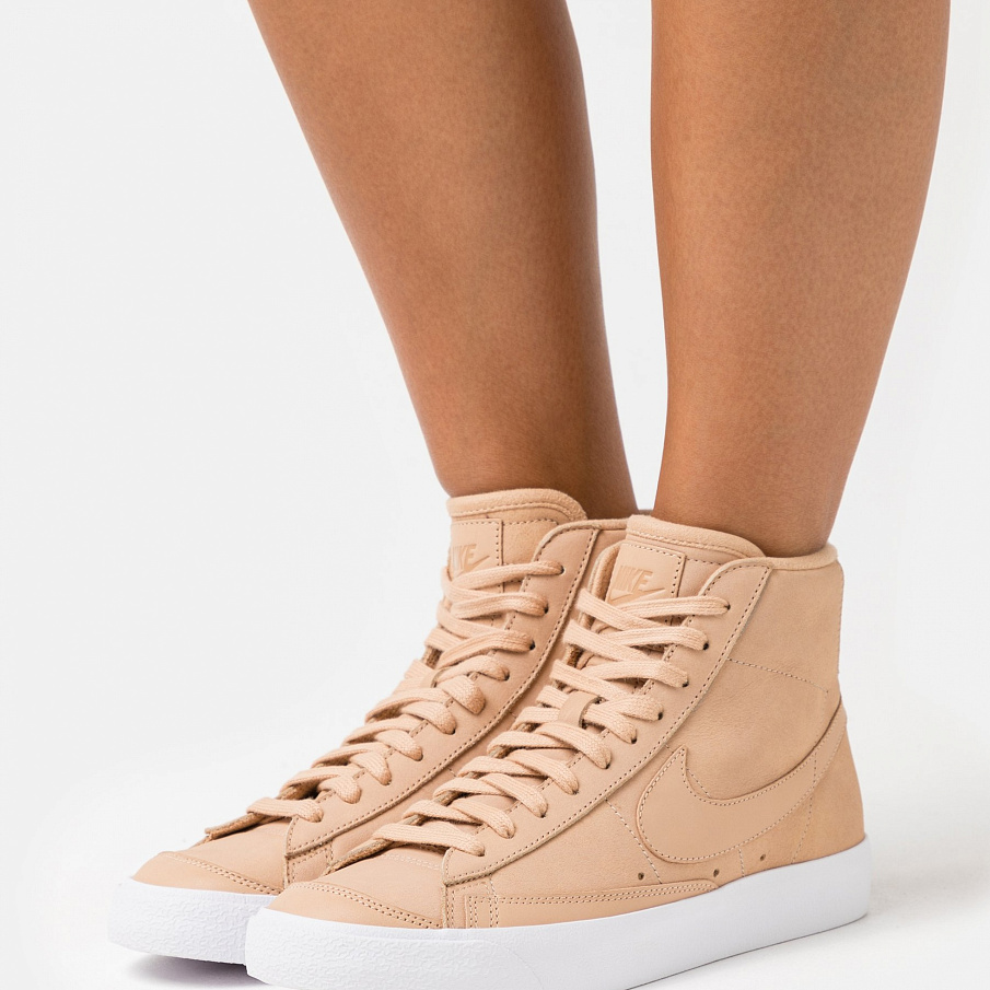 Фото № 1 с приближением к товару «‎Nike W Blazer Prm »