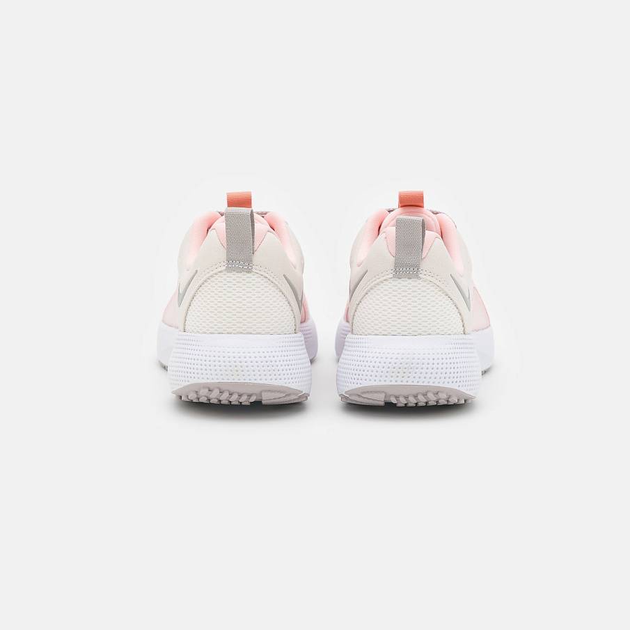Фото № 3 с приближением к товару «‎Nike React Escape»
