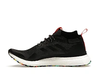 Фото № 3 с приближением к товару «‎adidas Ultra Boost Mid Black Multi-Color»