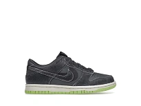 Фото № 1 с приближением к товару «‎Nike Dunk Low»