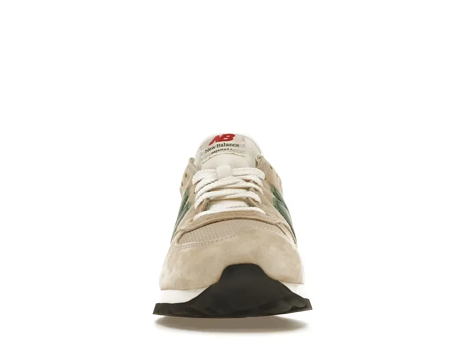 Фото № 2 с приближением к товару «‎New Balance 990v1»