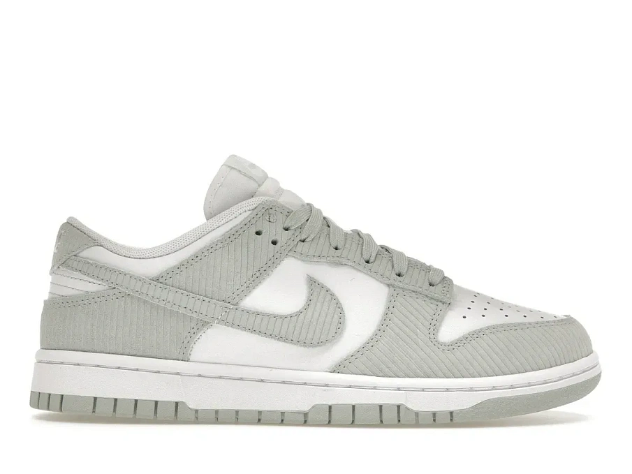 Фото № 1 с приближением к товару «‎Nike Dunk Low Light Silver Corduroy »