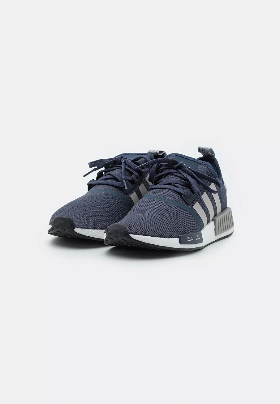 Фото № 4 с приближением к товару «‎NMD_R1 UNISEX»