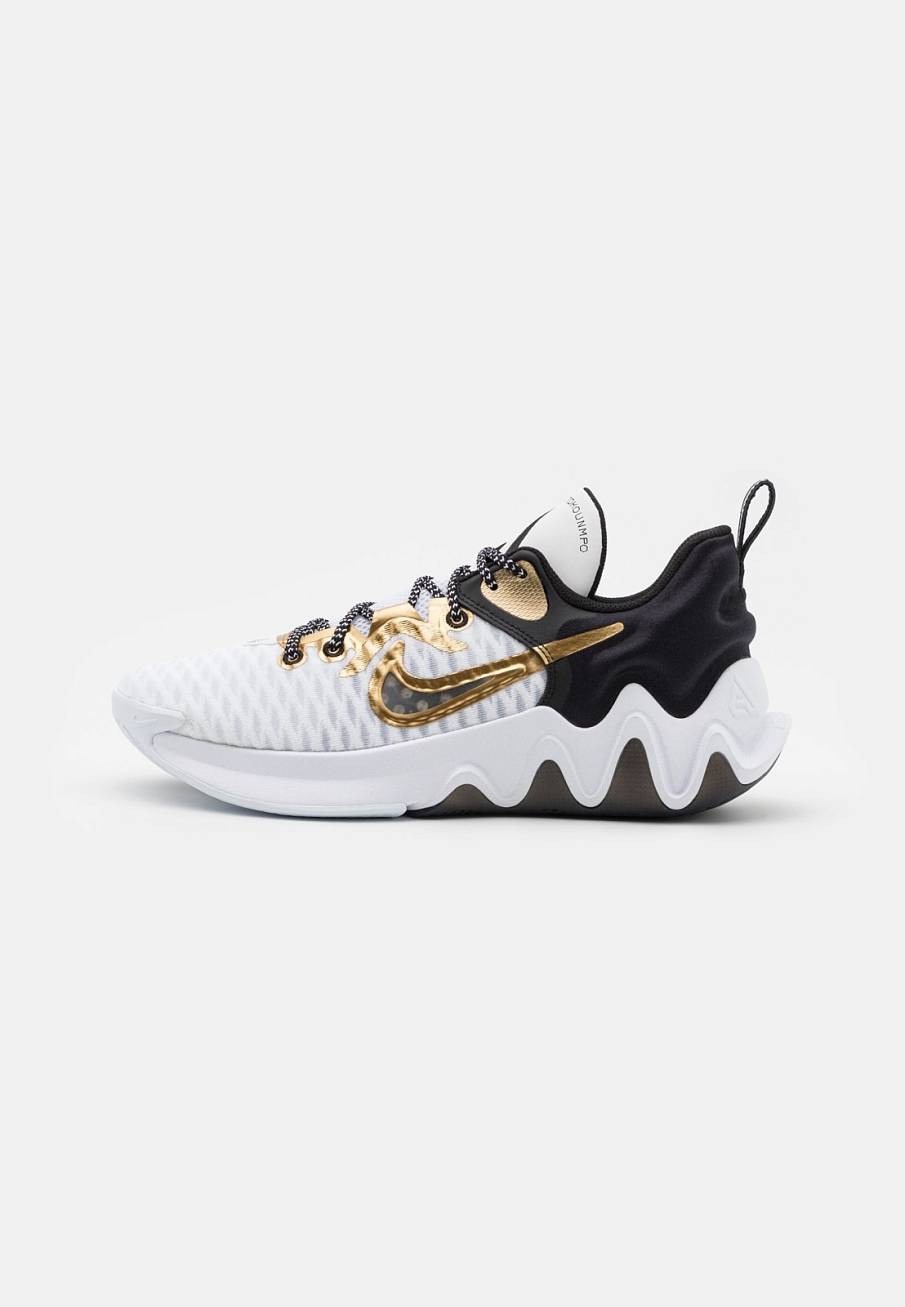 Фото № 1 с приближением к товару «‎Nike Giannis Immortality»