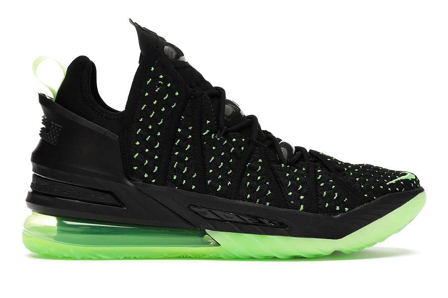 Фото № 1 с приближением к товару «‎Nike LeBron 18 Dunkman»