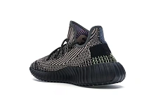 Фото № 5 с приближением к товару «‎adidas Yeezy Boost 350 V2 Yecheil (Non-Reflective)»