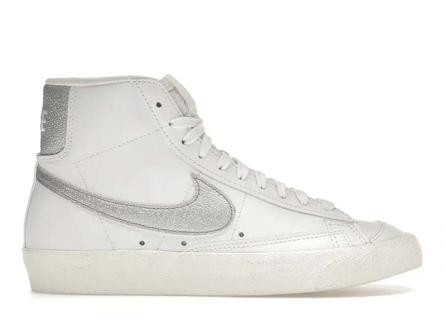 Фото № 1 с приближением к товару «‎Nike Blazer Mid 77 Essential»