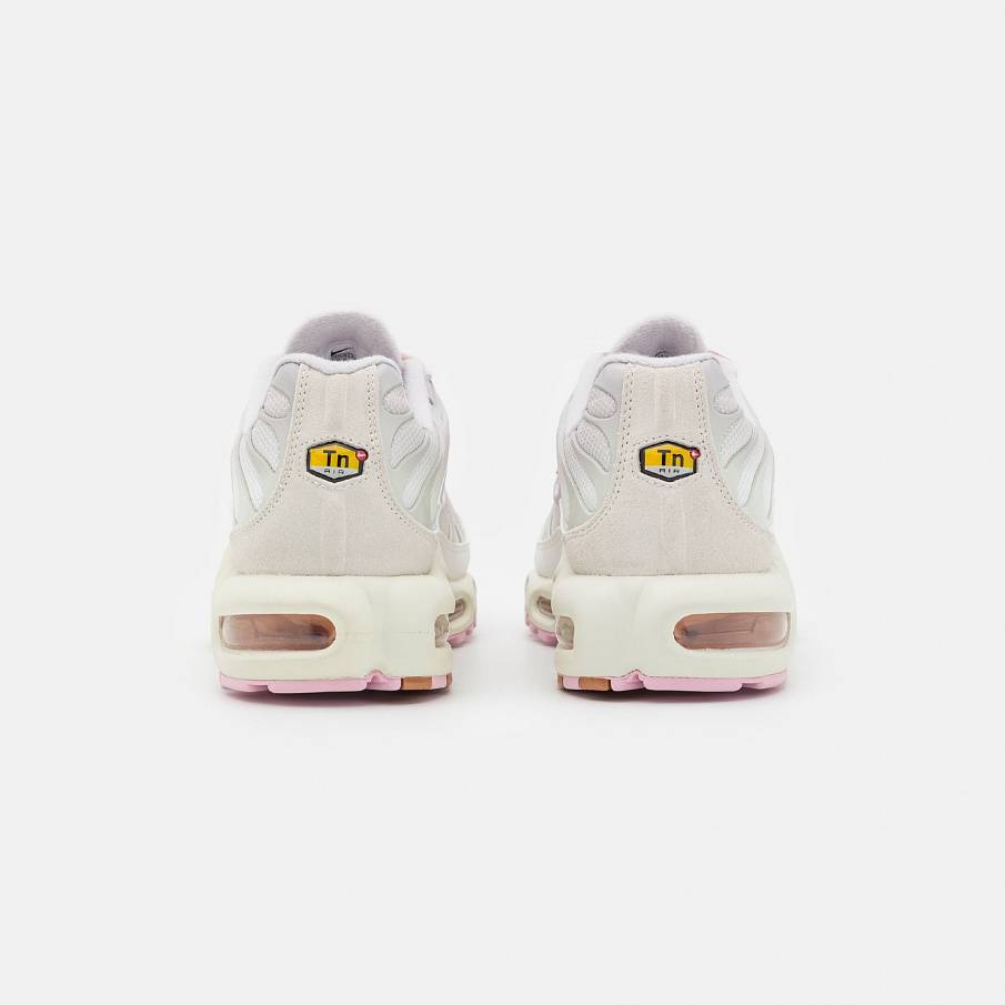 Фото № 3 с приближением к товару «‎Nike Air Max Plus »