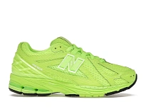 Фото № 1 с приближением к товару «‎New Balance 1906R»