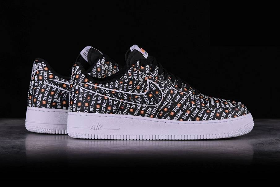Фото № 1 с приближением к товару «‎Nike Air Force 1 ’07 Lv8 Jdi »